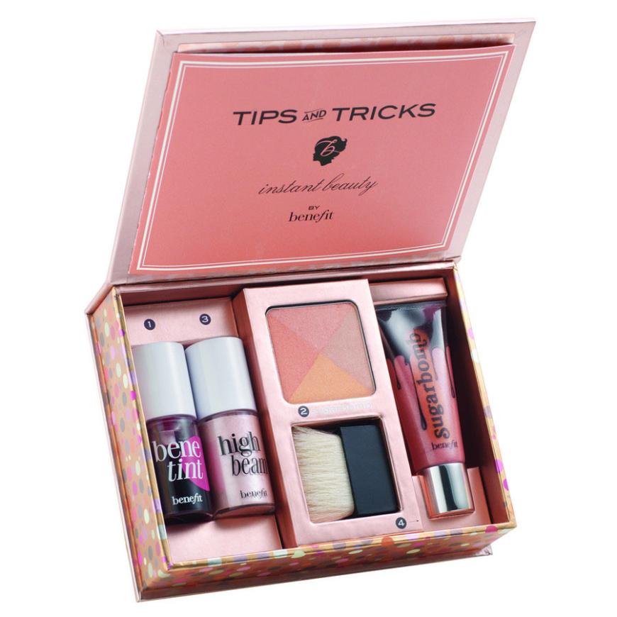 „Cheek & Lip Kit“ von Benefit, in „Sugarlicious“, für Lippen und Wangen, ca. 30 Euro