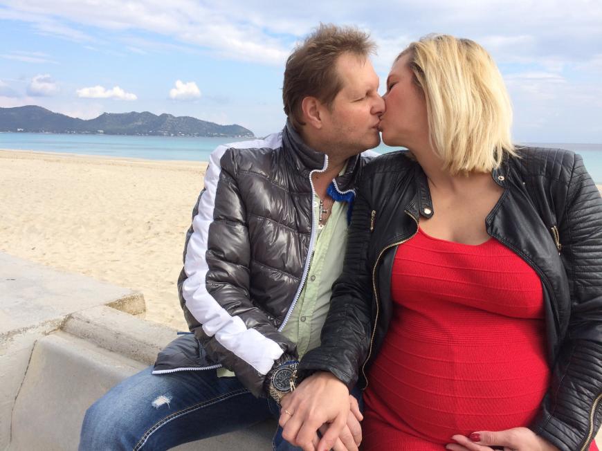 Dunkle Wolken zogen über dem Elternglück von Jens Büchner und Daniela Karabas auf.
