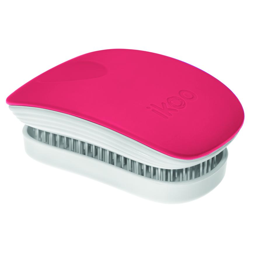 Haarpflege: „Pocket“-Bürste von Ikoo, in „Fireball White“, ca. 20 Euro, ikoo-brush.com