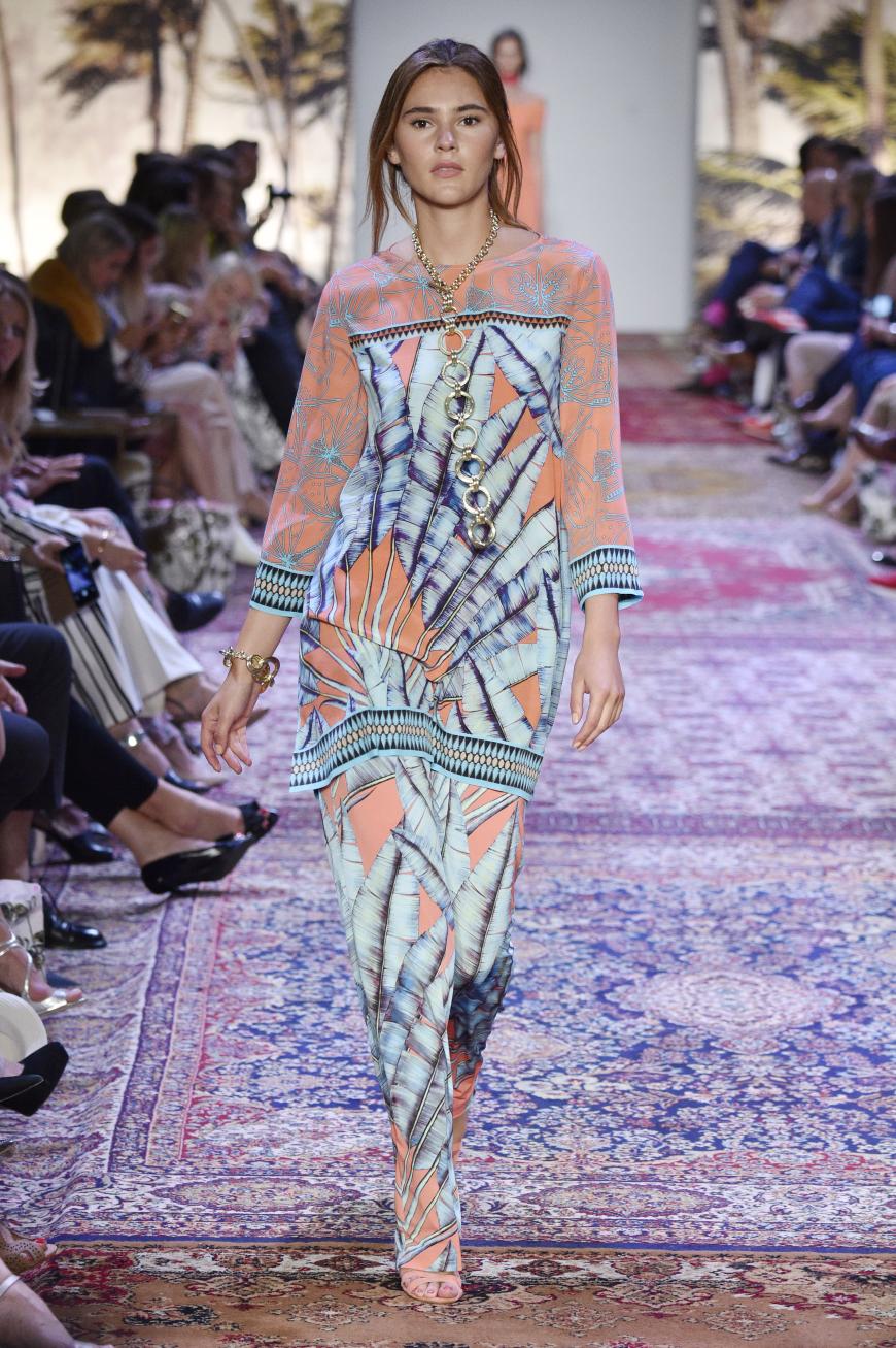 Auch Stefanie Giesinger ließ es sich nicht nehmen, auf der Berliner Fashion Week - hier bei Marc Cain - zu glänzen. Schon bald könnte der GNTM-Gewinnerin von 2014 auch eine internationale Karriere als Model winken.