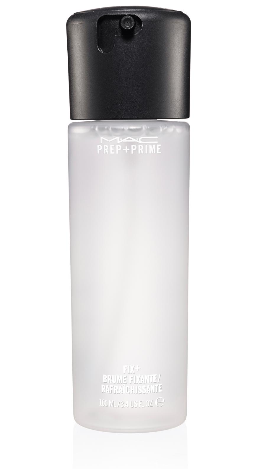 „Prep + Prime“-Fixierspray von Mac, ca. 21 Euro