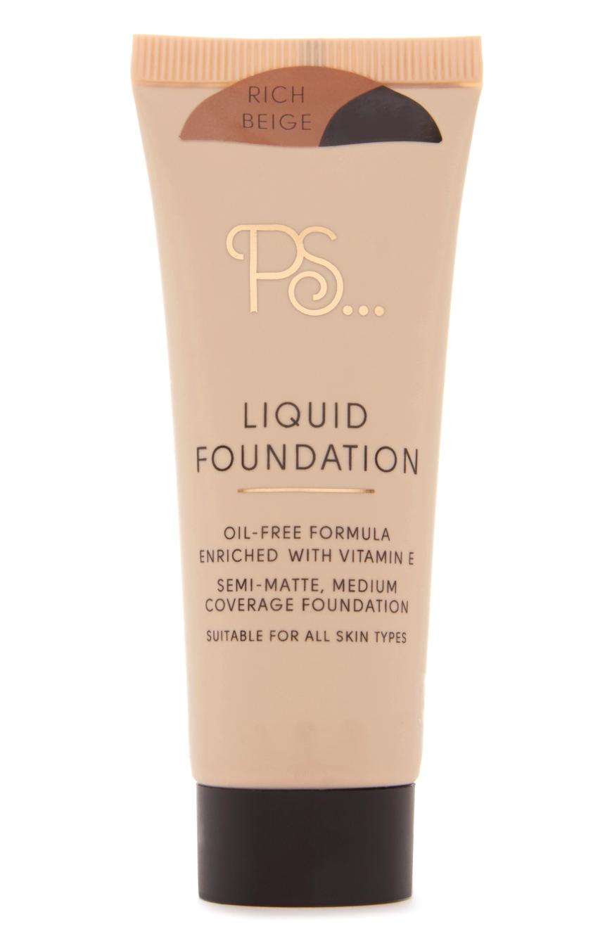 „Liquid Foundation“ von Primark, ca. 3 Euro