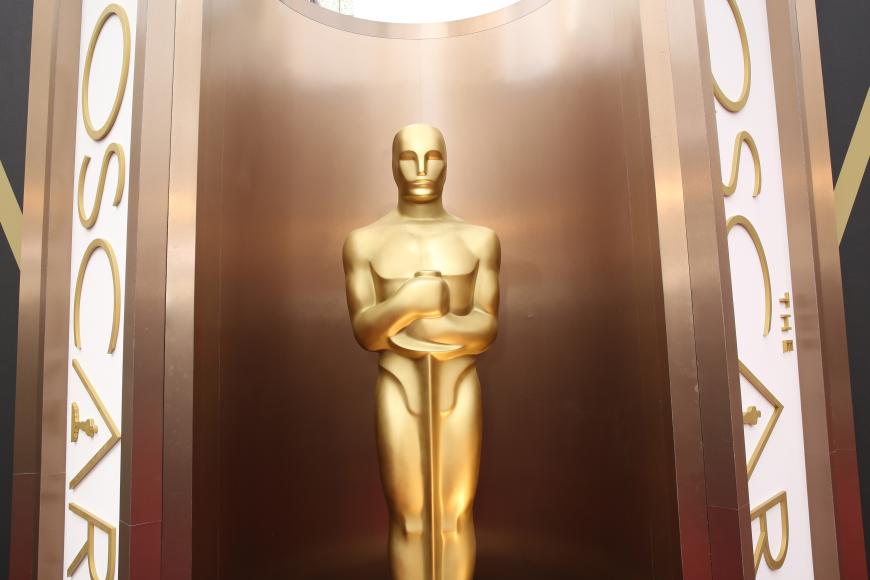 Die Akademie hat endlich auf die Kritik #OscarSoWhite reagiert. Mit 283 neuen Jury-Mitgliedern, darunter vor allem Frauen und Mitglieder aus Minderheiten.