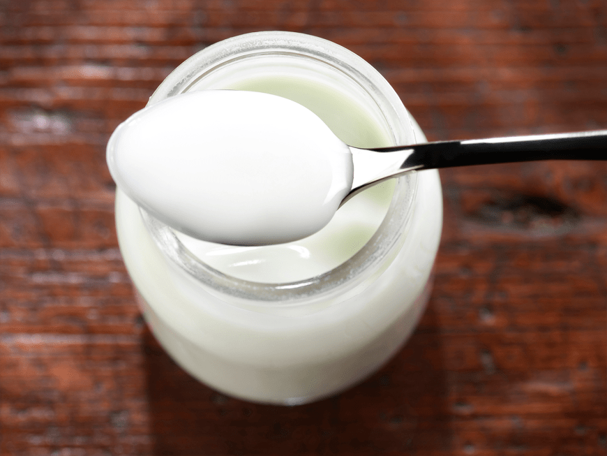 Joghurt stärkt den Darm und das Immunsystem.