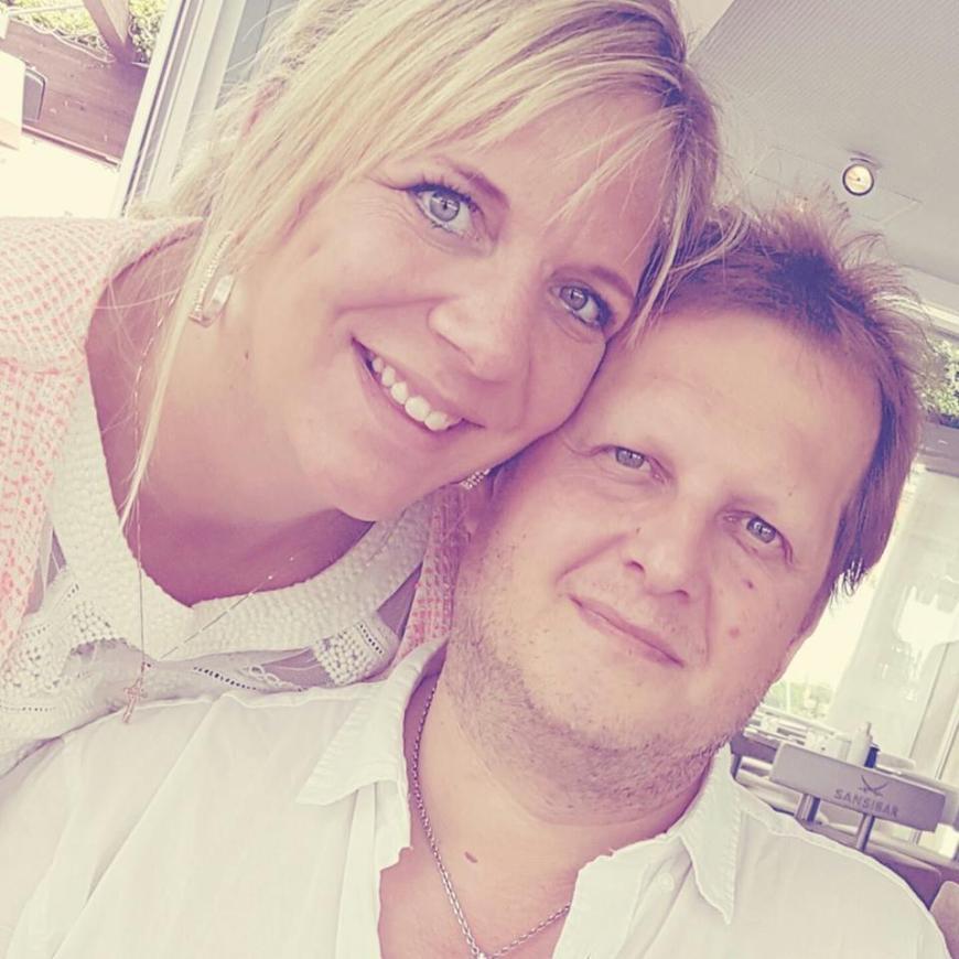 Lachendes und weinendes Auge: Jens Büchner und Daniela Karabas müssen ihre Zwillinge im Krankenhaus besuchen.