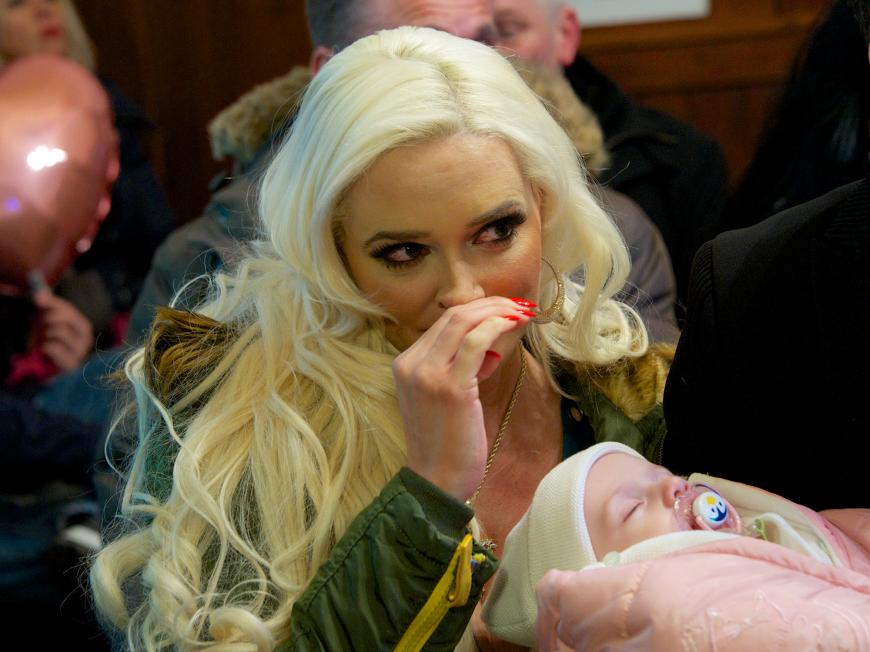 Dieser Skandal bringt die bonbonrosa Glitzerwelt von Daniela Katzenberger komplett zum Einsturz.