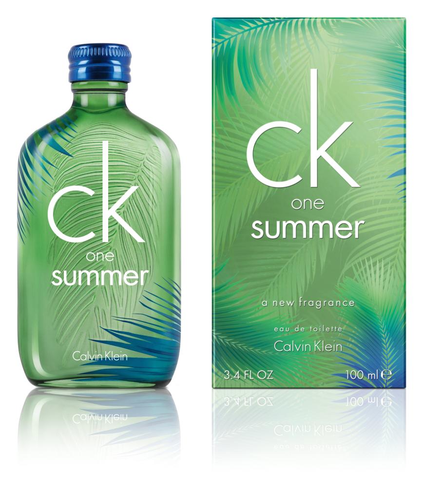MIT GRÜNEM APFEL, GUAVE UND INGWER: „CK One Summer“ von Calvin Klein, ca. 44 Euro, 100 ml, EdT