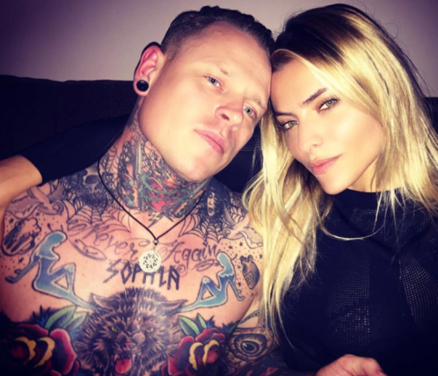 Wie erst vor ein paar Wochen herauskam, heiratete das Model bereits im März Rocker Andy LaPlegua.