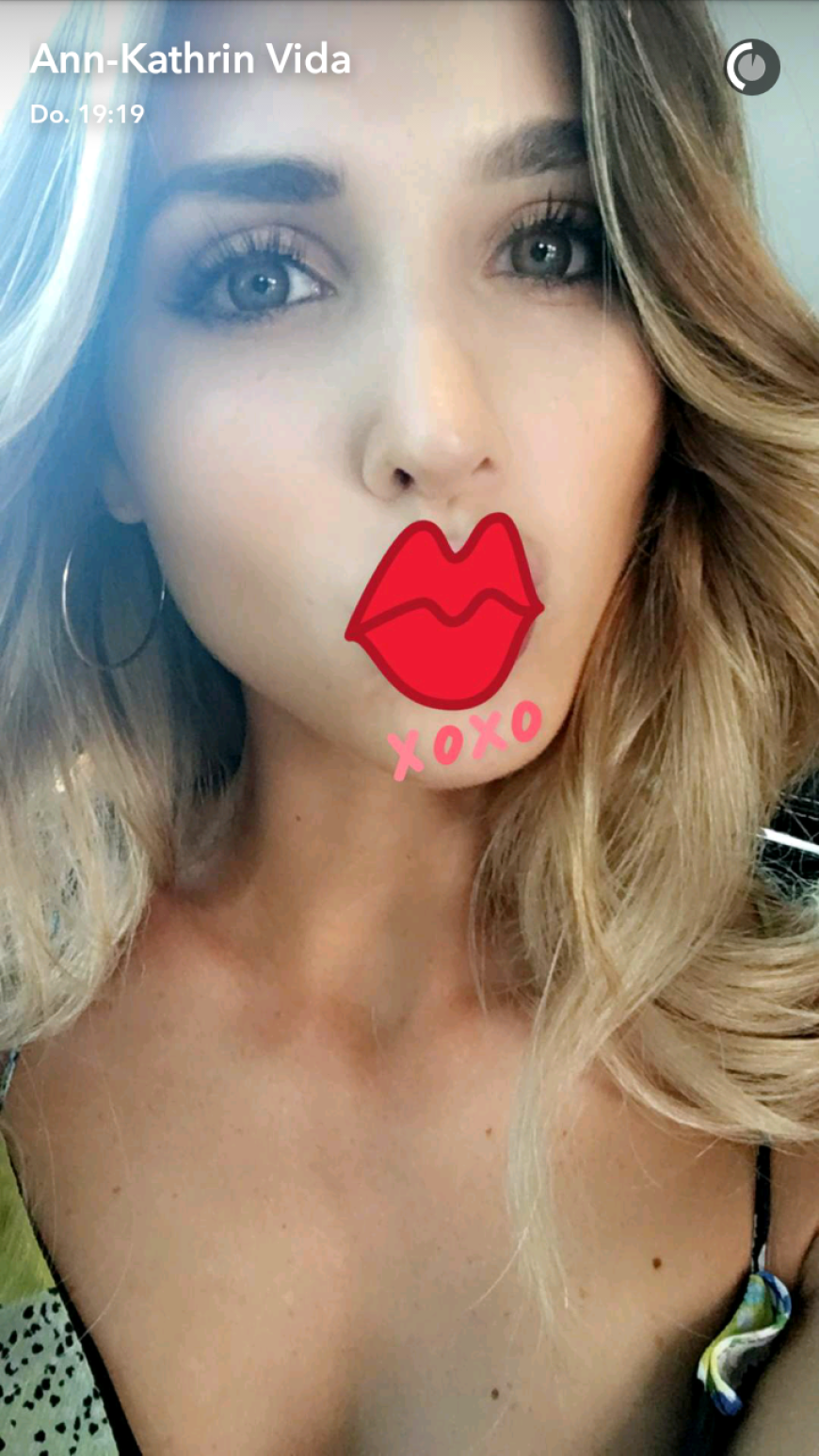 Ann-Kathrin Brömmel drückte ihrem Mario im Stadion die Daumen.
