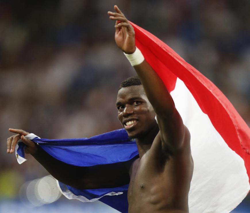 ... fand Paul Pogba ein paar tröstende und lobende Worte für Boateng. Daumen hoch!