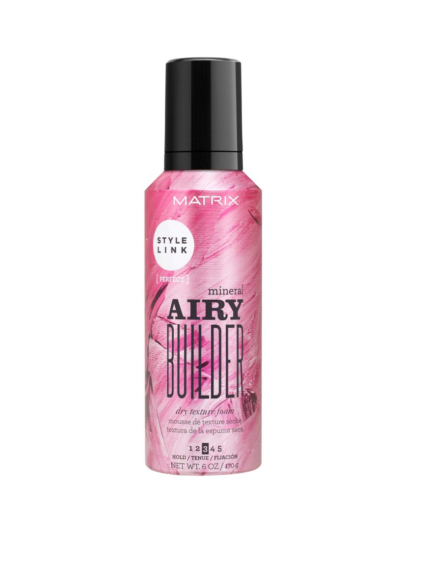 „Air Builder“ trockener Texturschaum von Matrix, ca. 16 Euro, beim Friseur