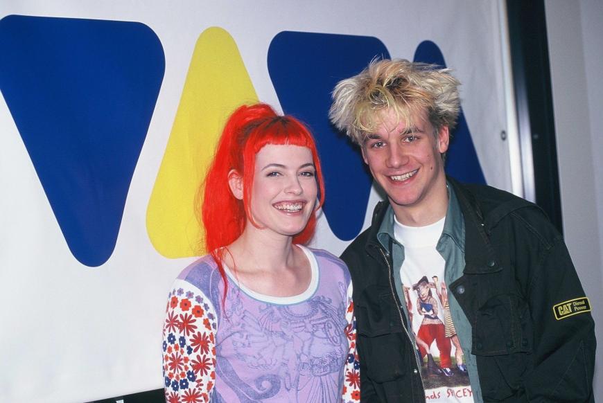 Das waren noch Zeiten: Tobi(as) Schlegl 1997 mit Co-Moderatorin Enie van de Meiklokje