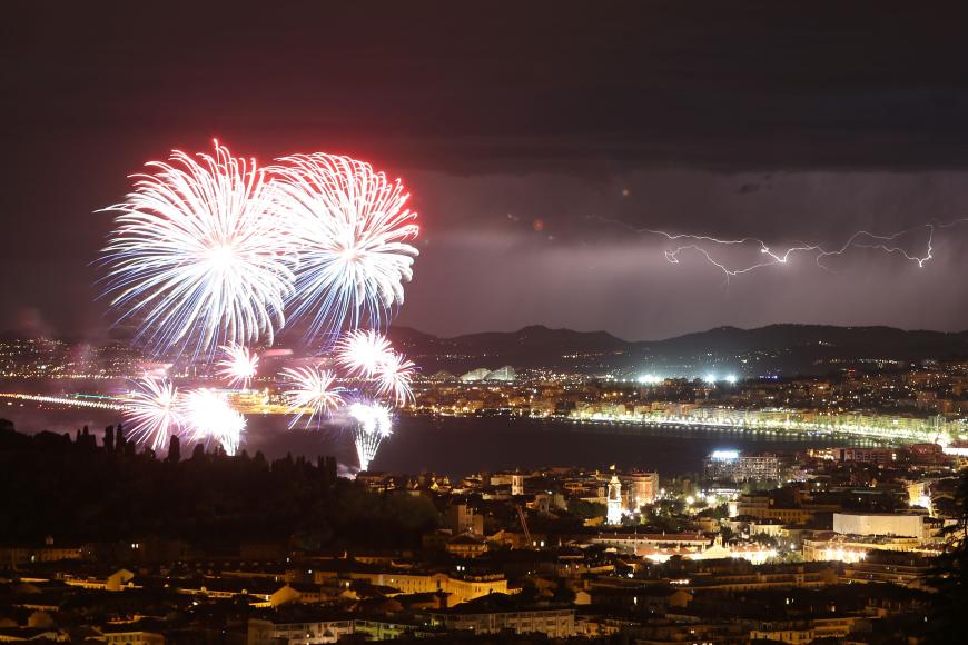 Kurz vor dem Anschlag wurde der Nationalfeiertag in Nizza mit einem Feuerwerk gekrönt.