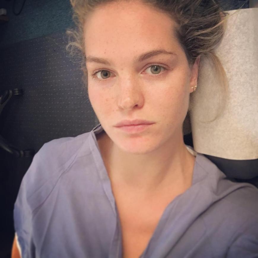 Natural Beauty: Topmodel Erin Heatherton zeigt sich ihren Insta-Fans oben ohne.