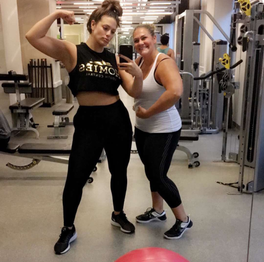 Ashley Graham steht zu ihrem Körper - genau so, wie er ist!