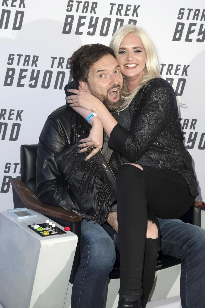 Privat ist Sarah Knappik seit November 2015 mit Ingo Nommsen liiert.