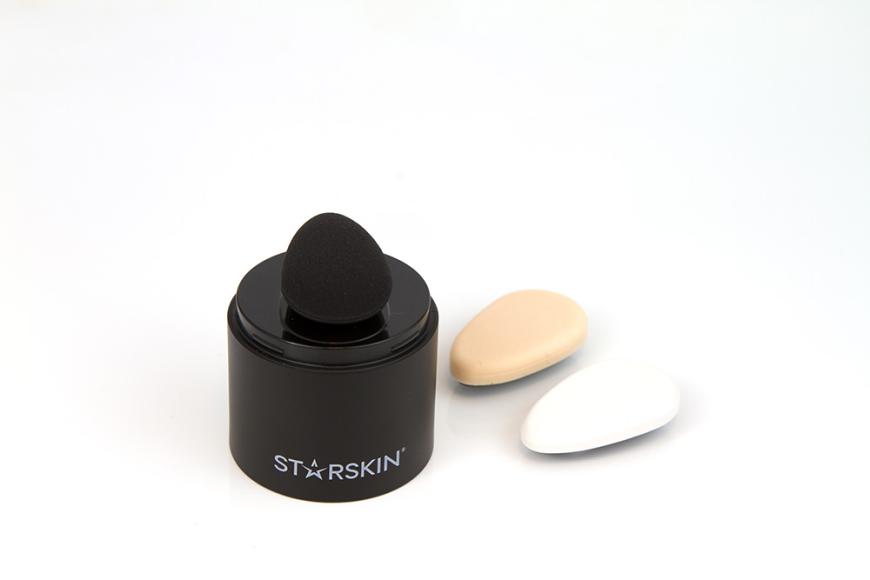 Elektrisch betrieben: „Artist FX Auto- Patting Make-up Applicator“ von Starskin, ca. 100 Euro, bei Douglas