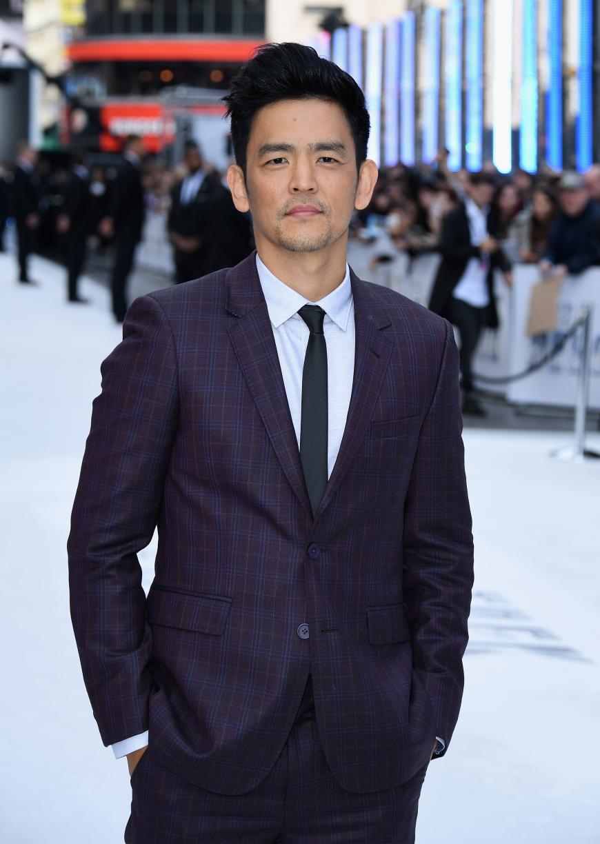 Der Film-Charakter von John Cho "Mr. Sulu" outet sich im neuen Film "Star Trek Beyond" als homosexuell.