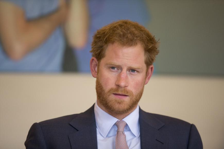 Prinz Harry verarbeitete den Tod seiner Mutter lange Zeit mehr mit sich als mit seinem Umfeld.
