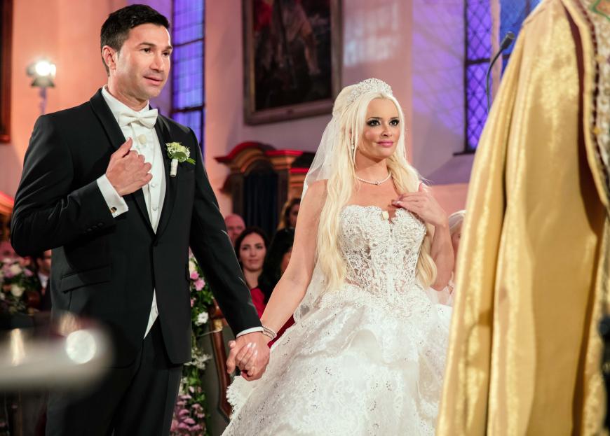 Am 4. Juni heiratete die Blondine ihren Lucas live im TV.