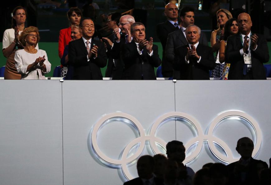 UN-Generalsekretär Ban Ki-Moon neben IOC-Präsident Thomas Bach und Brasiliens Interimspräsident Michel Temer