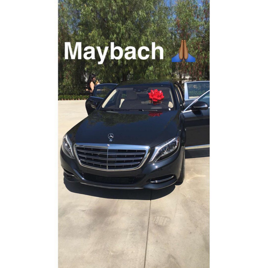 Das Luxus-Gefährt zeigt Kylie Jenner ihren Fans auf Snapchat.