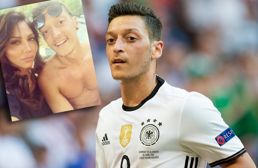 Danielle Lahav macht als Spielerfrau an der Seite von Mesut Özil eine gute Figur, sagt aber: