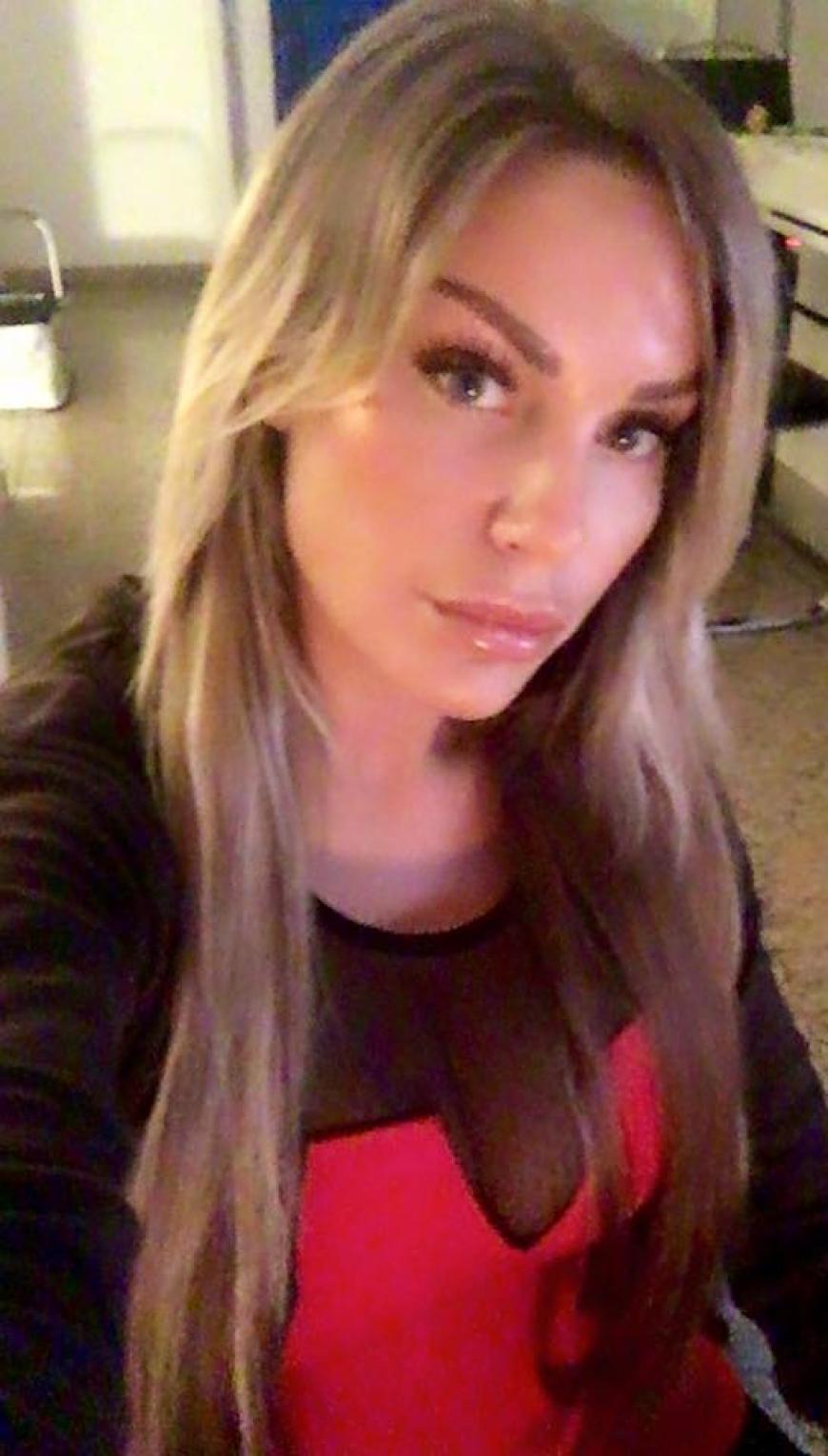 Dieses Selfie postete Gina-Lisa zu ihrem aktuellen Facebook-Statement.