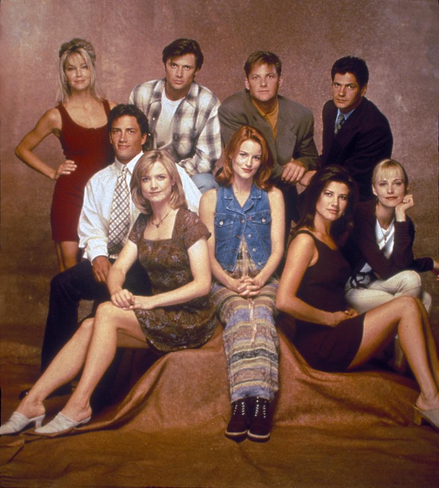 Heather Locklear (o.l.) war einer der Stars der Serie