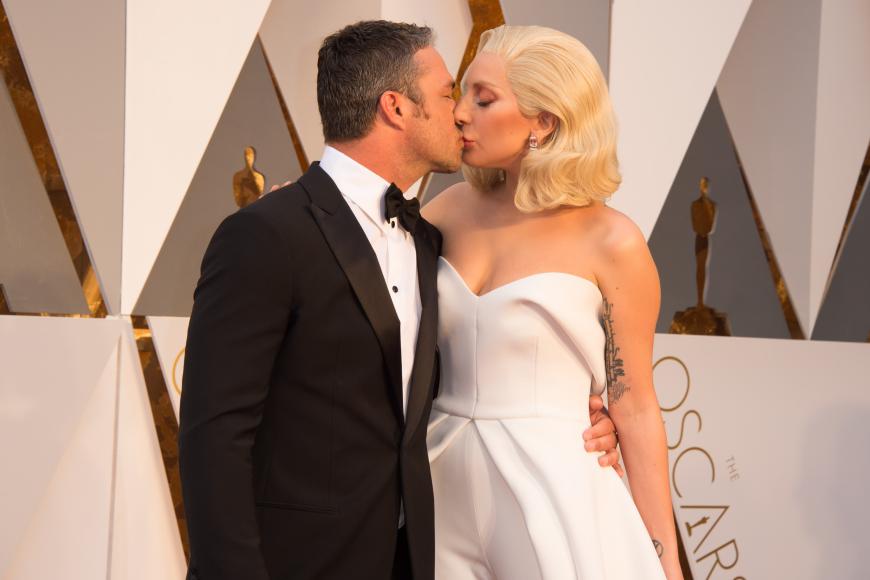 Bei den Oscars zeigten sich Lady Gaga und Taylor Kinney im Februar 2016 noch total verliebt.
