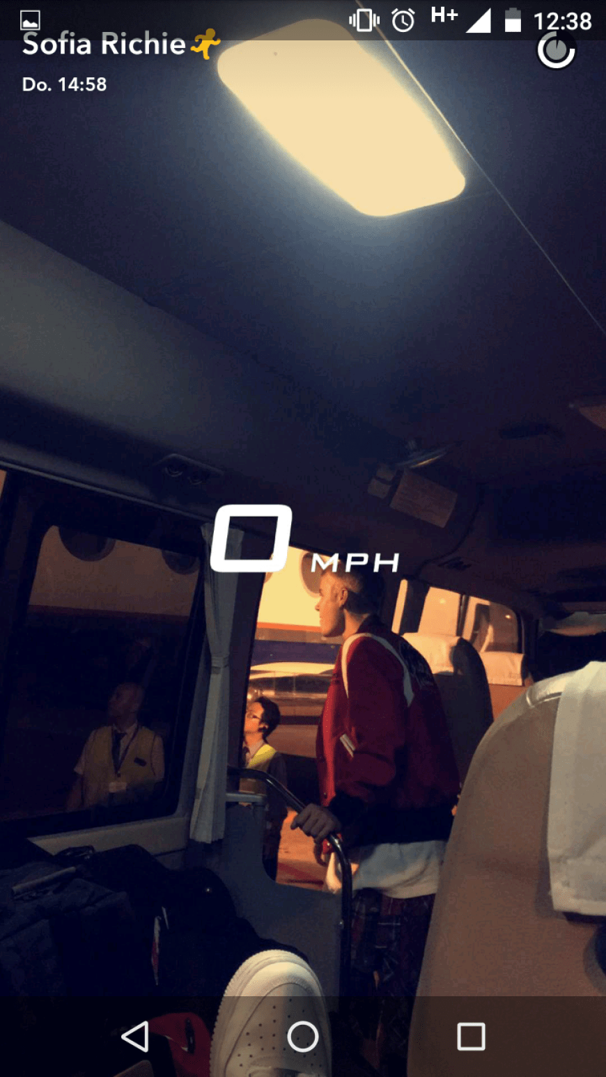 Justin Bieber udn Sofia Richie sind derzeit auf dem Weg nach Japan.