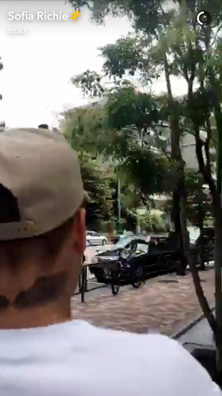 Justin Bieber und Sofia Richie haben viel Spaß, wie Snapchat-Clips beweisen.
