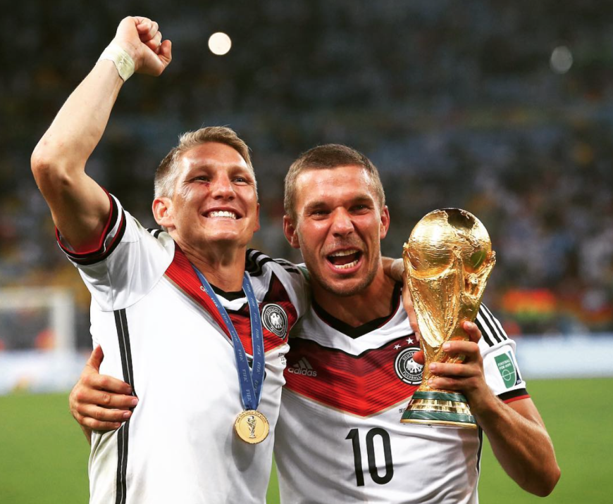 Bei der WM 2014 siegten Bastian Schweinsteiger und Lukas Podolski Seite an Seite.