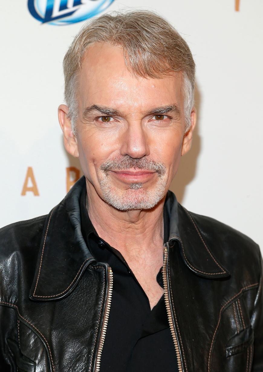 Depp warf seiner Frau vor, eine Affäre mit Billy Bob Thornton zu haben. Sie stritt zwar alles ab, konnte die blutigen Folgen aber nicht mehr verhindern.