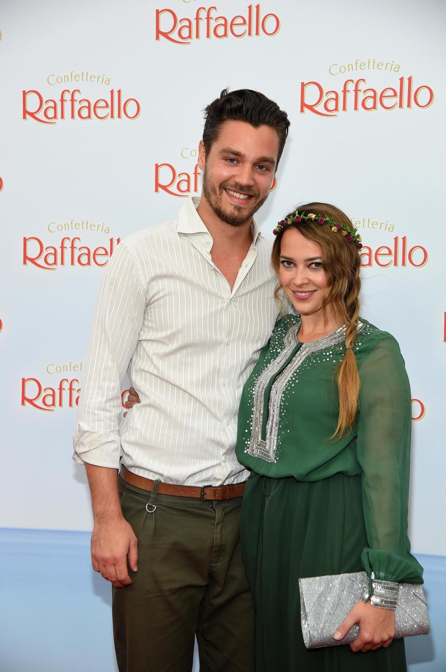 Für Laura Osswald und Ehemann Krishan Weber ist es der erste gemeinsame Nachwuchs. Das Paar ist seit 2014 verheiratet.