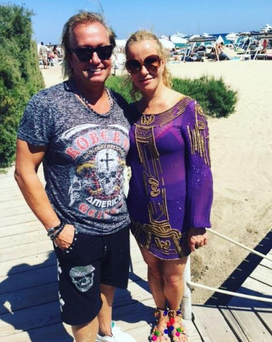 Dieses Foto von Ehemann Robert Geiss und RTL-Moderatorin Katja Burkhard hatte vor wenigen Tagen für einen Shitstorm gesorgt.