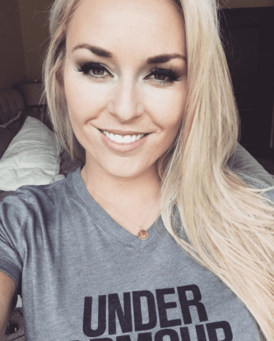 Es ist die US-amerikanische Skirennläuferin Lindsey Vonn. Ihre Hunde seien Schuld an dem kleinen Popo-Malheur, berichtet sie auf Instagram.