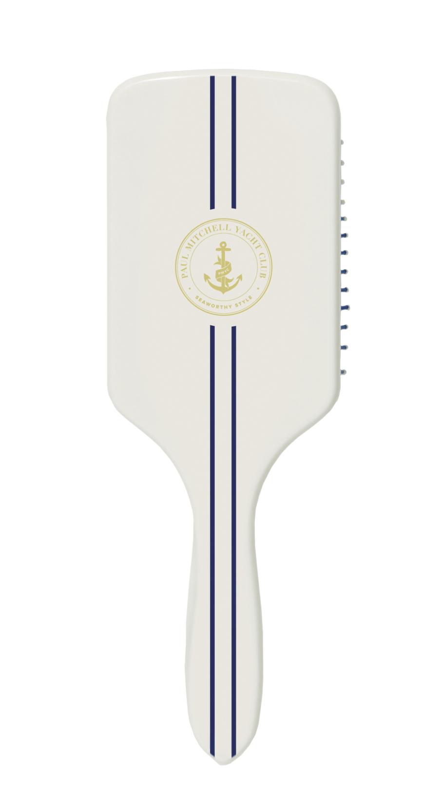 „Nautical Paddle Brush“ von Paul Mitchell, in „Cream“, ca. 16 Euro, beim Friseur