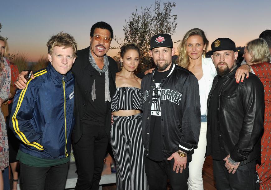 Nicole Richie ist nämlich mit Benjis Zwillingsbruder Joel verheiratet.