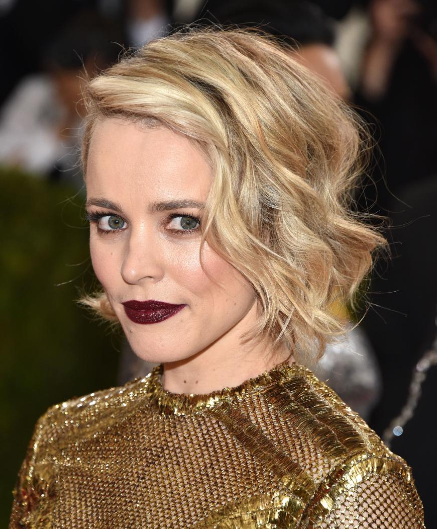Rachel McAdams: Trotz hellem Teint und dunkler Lippenfarbe sieht sie gesund und frisch aus