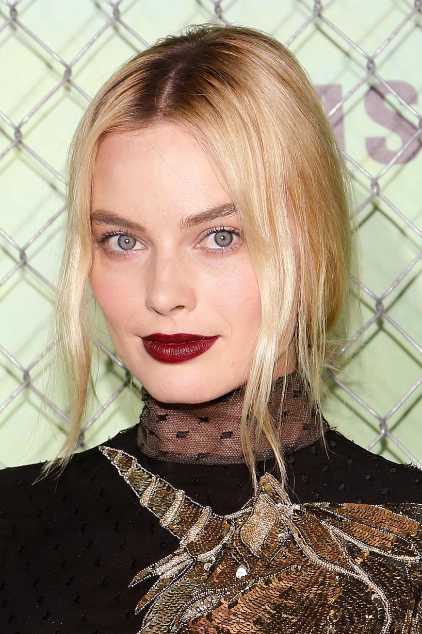 Margot Robbie: Ungewohnt düster bei der Premiere von