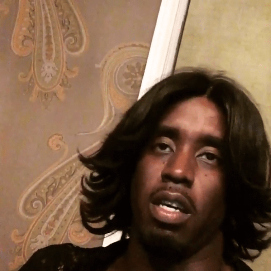 Puff Daddy zeigte sich mit Perücke und Außenwelle bei Instagram.