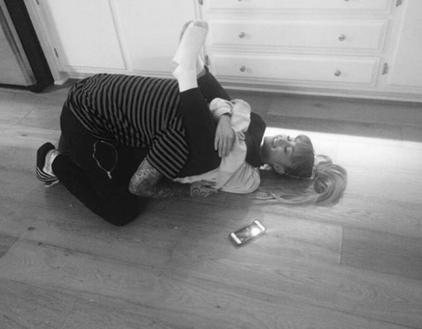 Ariana Grande kuschelt auf Instagram mit Mac Miller.