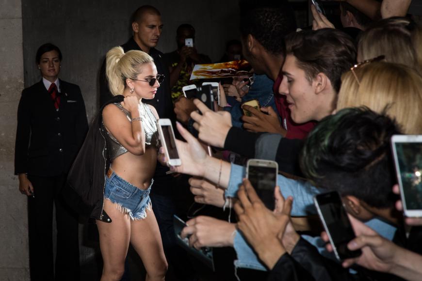 Lady Gaga ist zurück. Heute erschien ihre neue Sinlge