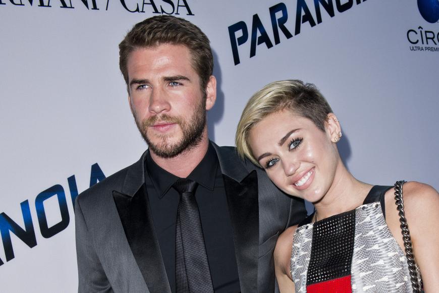 Alle Zeichen auf Hochzeit: Liam Hemsworth ist mit Miley Cyrus happy.