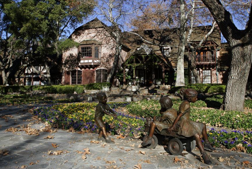 Die Neverland Ranch: Jackson benannte das über 17 Millionen Dollar teure Anwesen in Kalifornien nach der Heimat von Peter Pan.