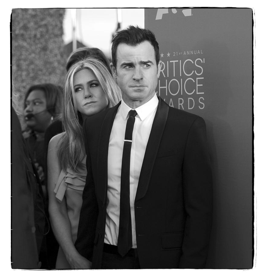 Was für ein Zufall: Kaum haben sich Brad Pitt und Angelina Jolie getrennt, dichten US-Medien Jennifer Aniston und Justin Theroux eine Krise an.
