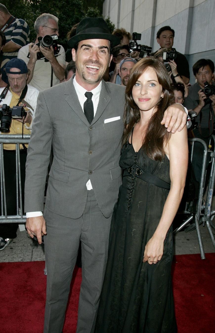 Grund für die angebliche Krise soll die Ex von Justin Theroux sein. Mit Stylistin Heidi Bivens war der 45-Jährige 14 Jahre lang zusammen.
