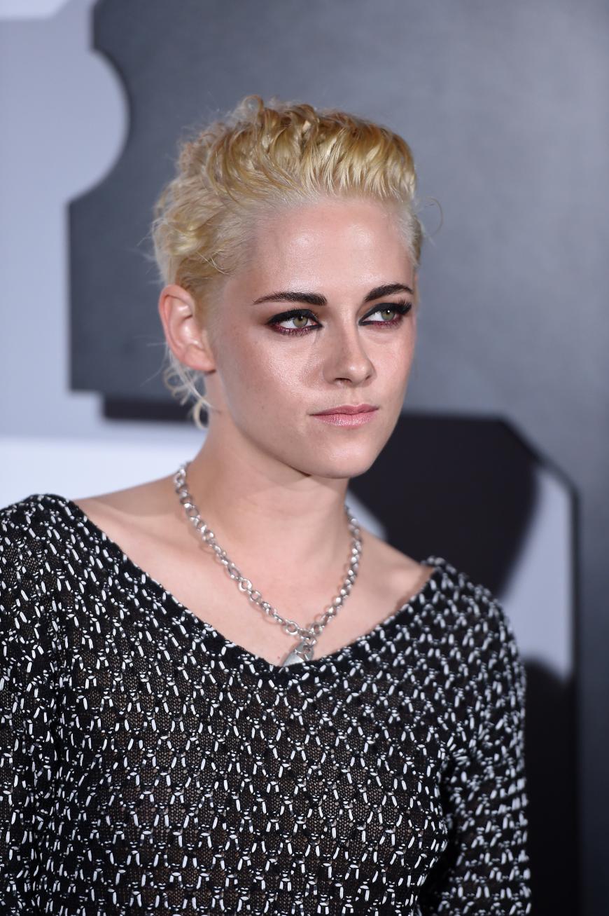 Gelb-weißer Schopf - so sieht Kristen Stewart jetzt aus