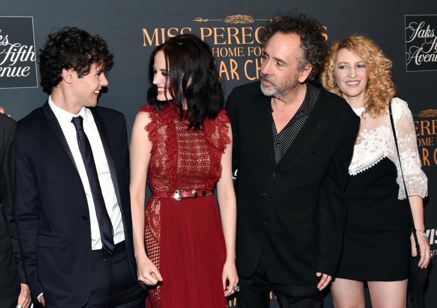 Schauspieler Finlay MacMillan, Eva Green und Regisseur Tim Burton in New York